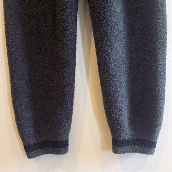 Barefoot Dreams CozyChic Carbon Disney Men's Mickey Joggers Pants Men’s Sz Small - Picture 6 of 11